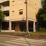 Al 27